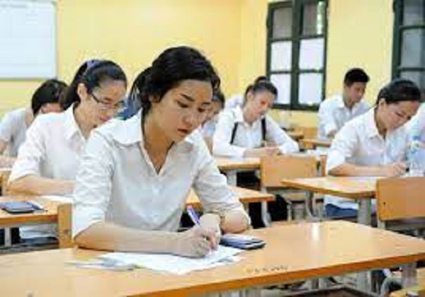 Thi tốt nghiệp THPT mấy môn là phù hợp?