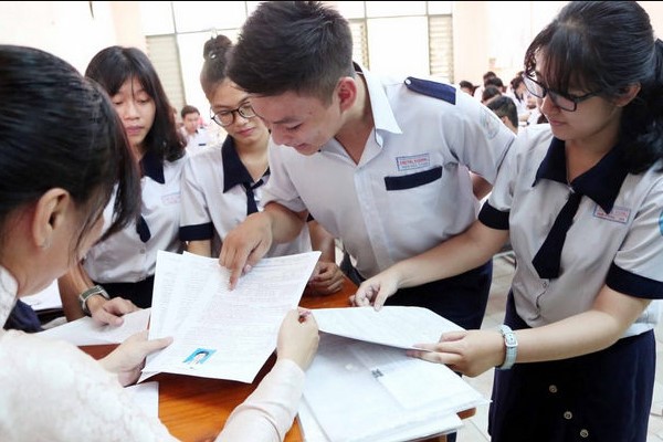 Cách viết hồ sơ thi tốt nghiệp THPT và xét tuyển Đại học 2024 cho thí sinh tự do