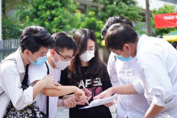 Học sinh đăng ký thi tốt nghiệp THPT trên hệ thống từ ngày 04/05