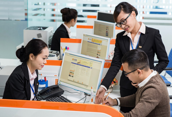 Học tài chính ngân hàng có dễ xin việc? Nghề nhiều cơ hội và thách thức