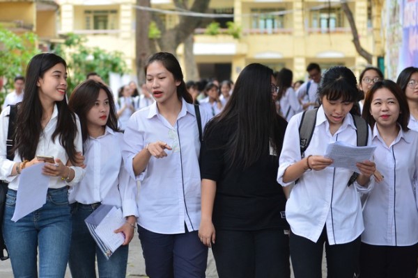 Thi tốt nghiệp 2025 thí sinh lo giảm cơ hội vào Đại học với 2 môn tự chọn