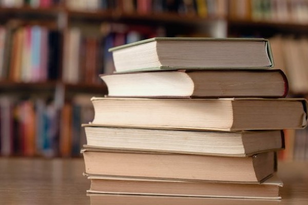 Bật mí những cuốn sách dành cho ngành Hướng dẫn viên du lịch