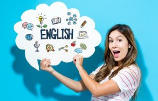 Có nên học Cao đẳng Ngôn ngữ Anh không?